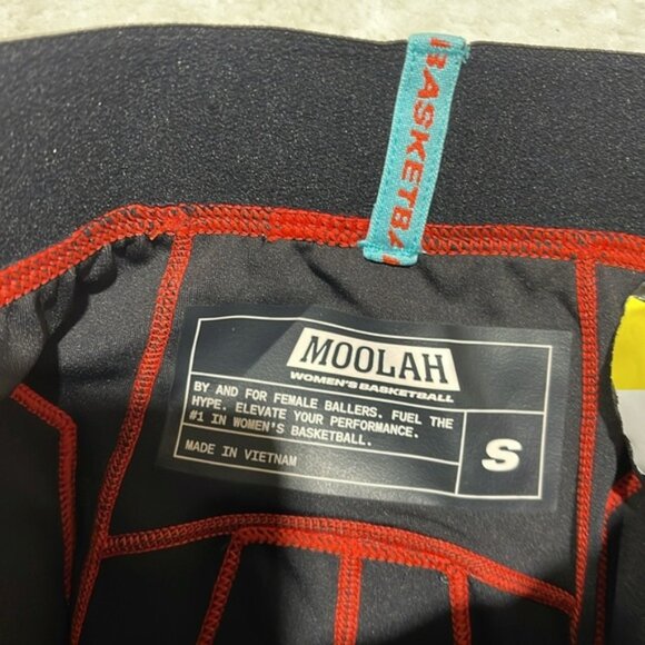 MOOLAH Women's Padded Compression Basketball Short - Picture 7 of 14